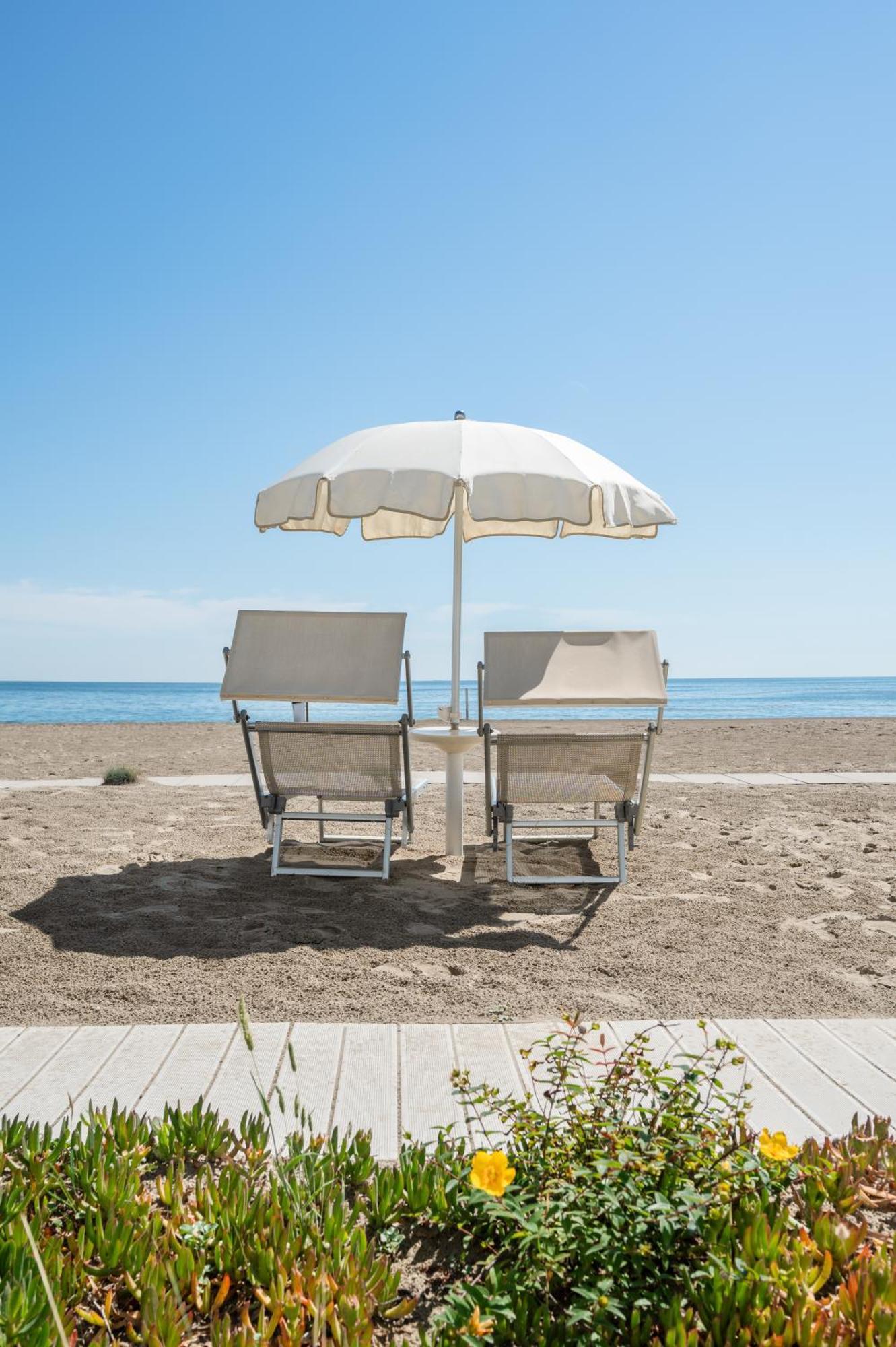 Terme Beach Resort Punta Marina Extérieur photo